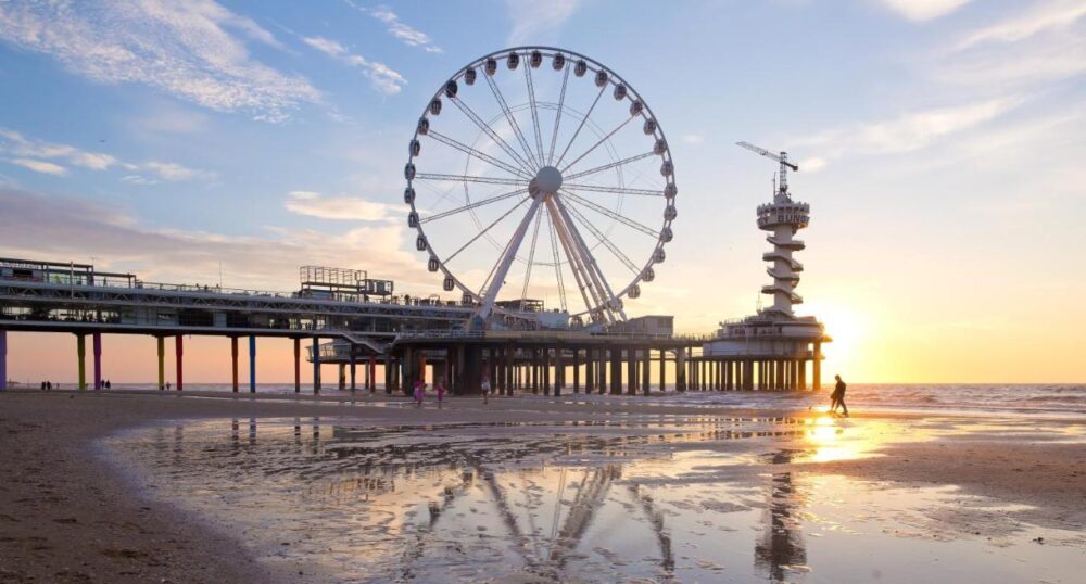 Overnachten op de pier scheveningen