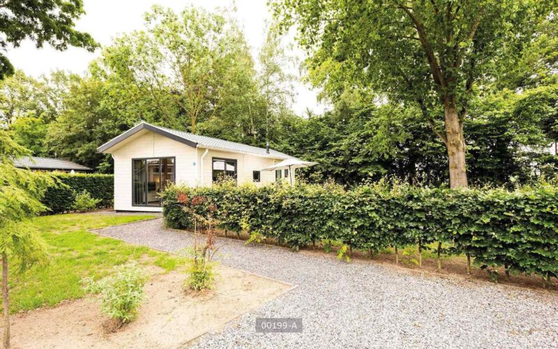 Gezellige vier persoons vakantiehuis op een natuurrijk vakantiepark